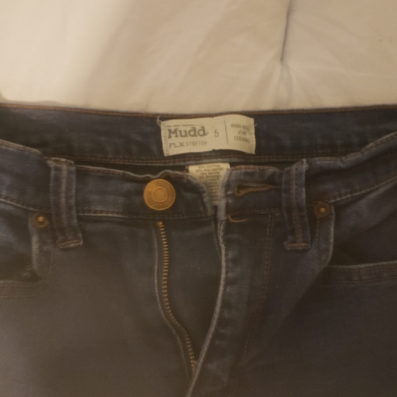 Jeans - Picture 3 of 3